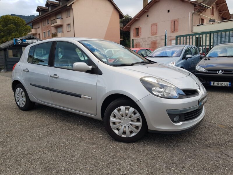 RENAULT CLIO III 1.2i 16V 100CV RIPCURL