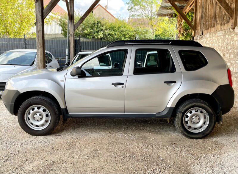 DACIA DUSTER 2011