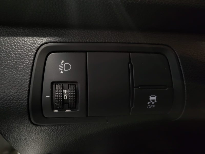 1.2 i 75 cv CLIM AUTO / BLUETOOTH