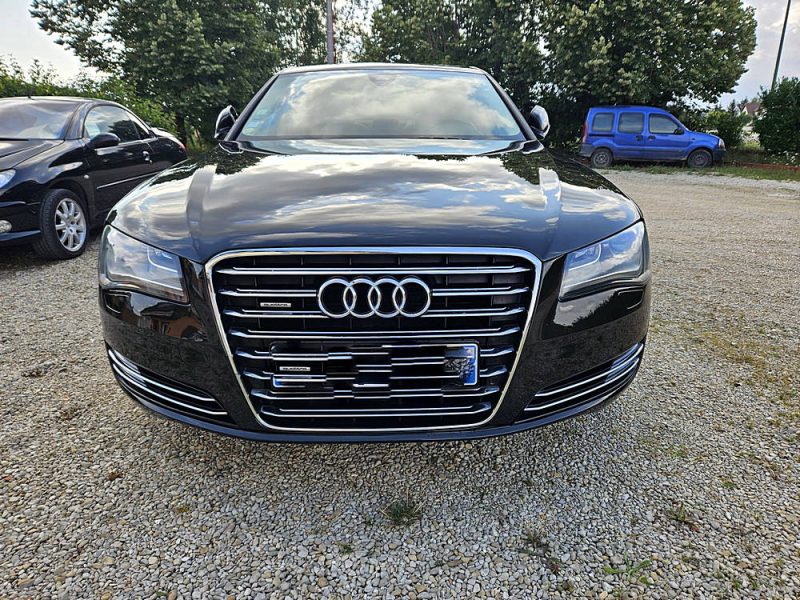 AUDI A8 2010