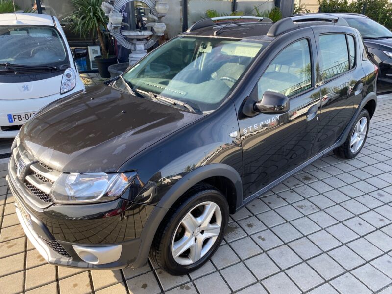 DACIA SANDERO TCE 90 STEPWAY PRESTIGE