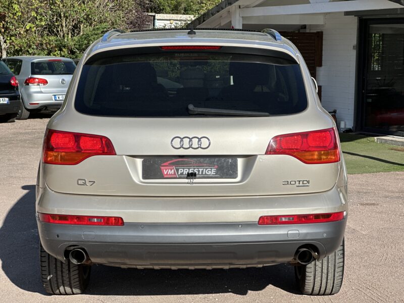 AUDI Q7 2007