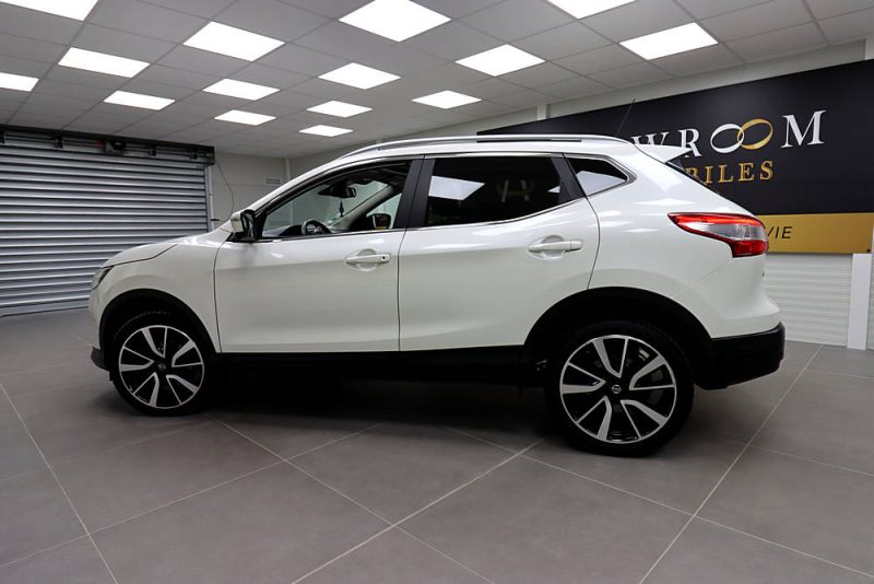 NISSAN QASHQAI II 2015