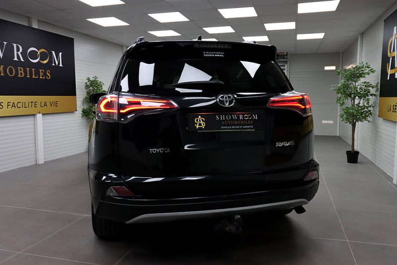 TOYOTA RAV 4 IV 2017