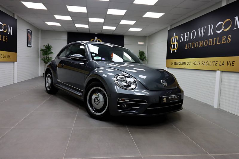 VOLKSWAGEN BEETLE 2017