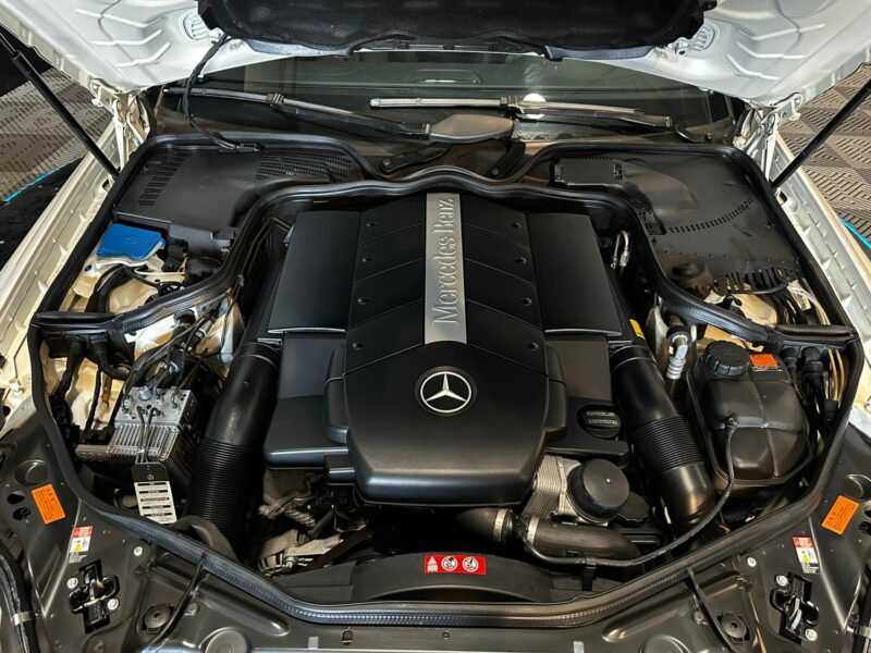 MERCEDES-BENZ CLS 500 V8 306cv Pack AMG BVA // TOIT OUVRANT/SIEGES CHAUFFANTS/RADAR-AV-AR