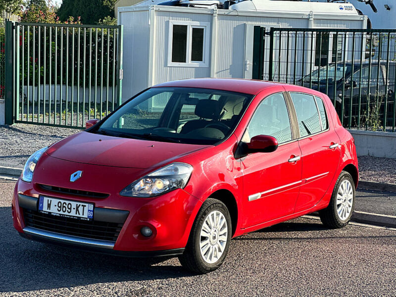 RENAULT CLIO 2009