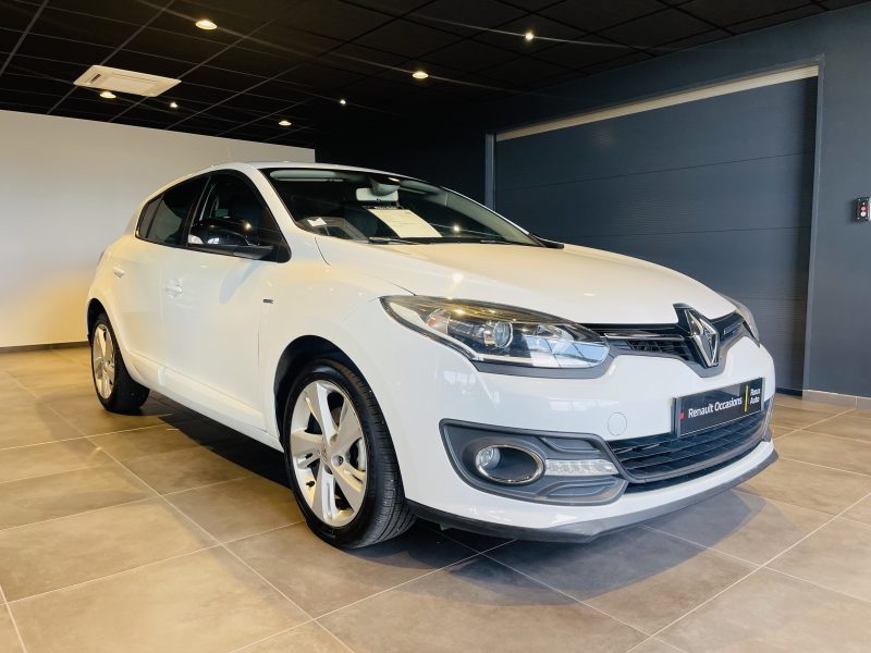 RENAULT MEGANE III Tce 115 limited / Entretien Complet renault 