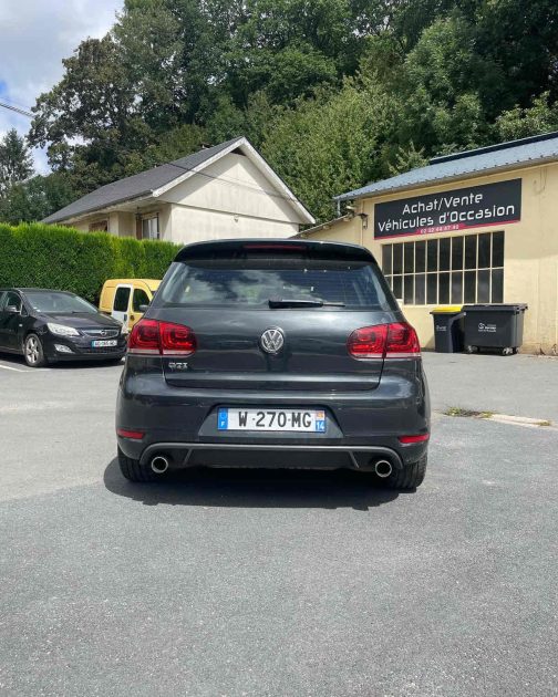 VOLKSWAGEN VI GOLF 2010