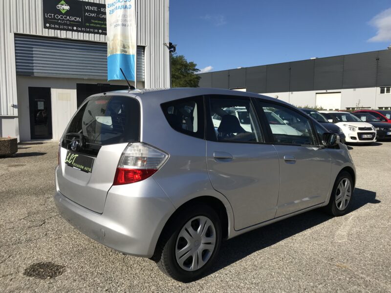 HONDA JAZZ 2 - 1.4 i-VTEC 99 cv ELEGANCE - GARANTIE 6 MOIS