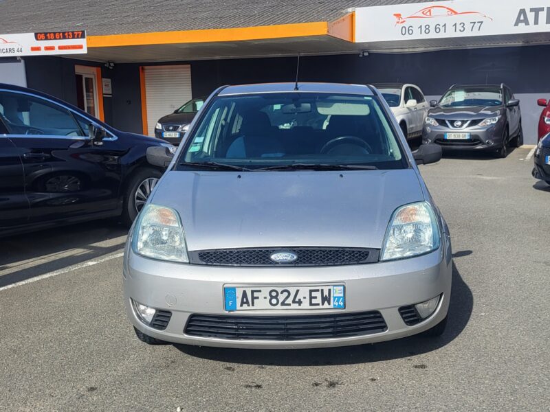 FORD FIESTA V 2004