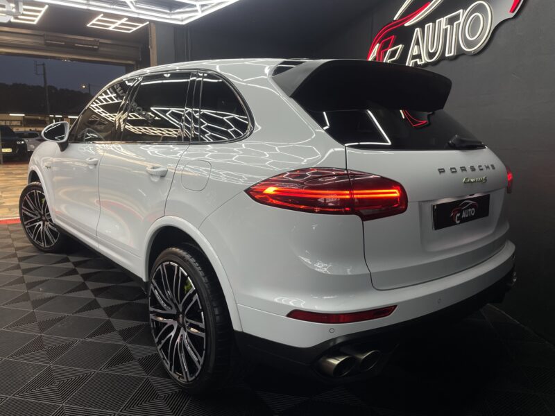 PORSCHE CAYENNE 2014