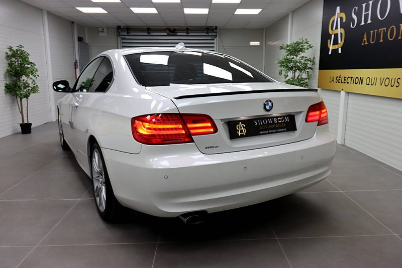 BMW SERIE 3 (SUITE) 2011