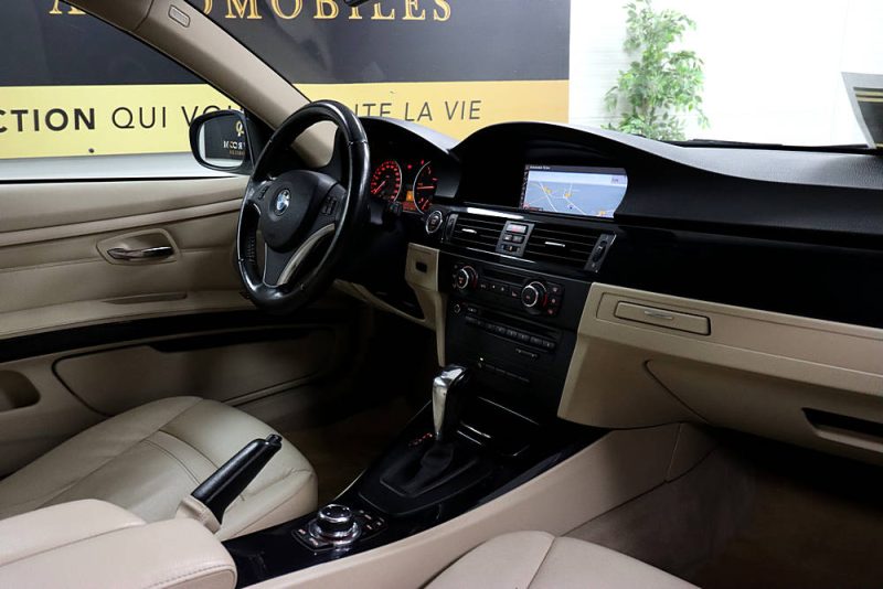 BMW SERIE 3 (SUITE) 2011