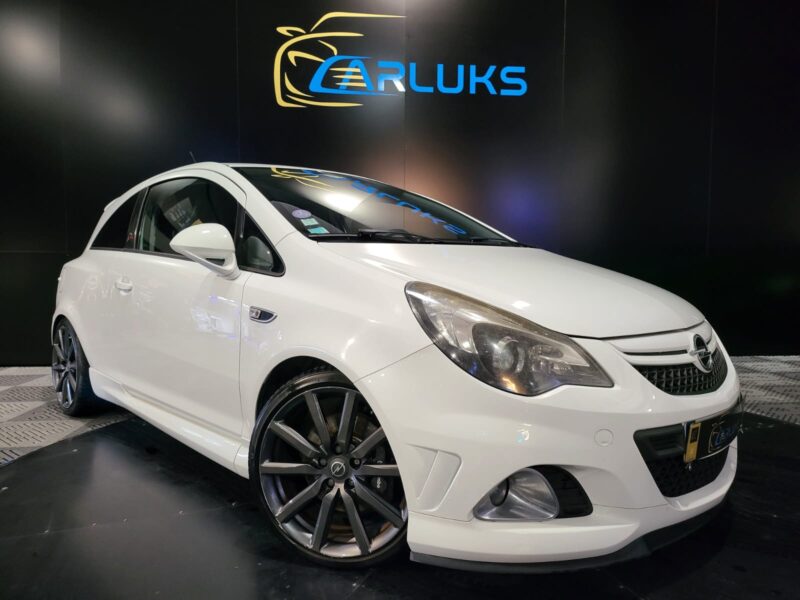 OPEL CORSA OPC 1.6 Turbo 210cv Nürburgring Edition BVM6 // DOUBLES SORTIES/SIEGES BACQUET RECARO/XEN