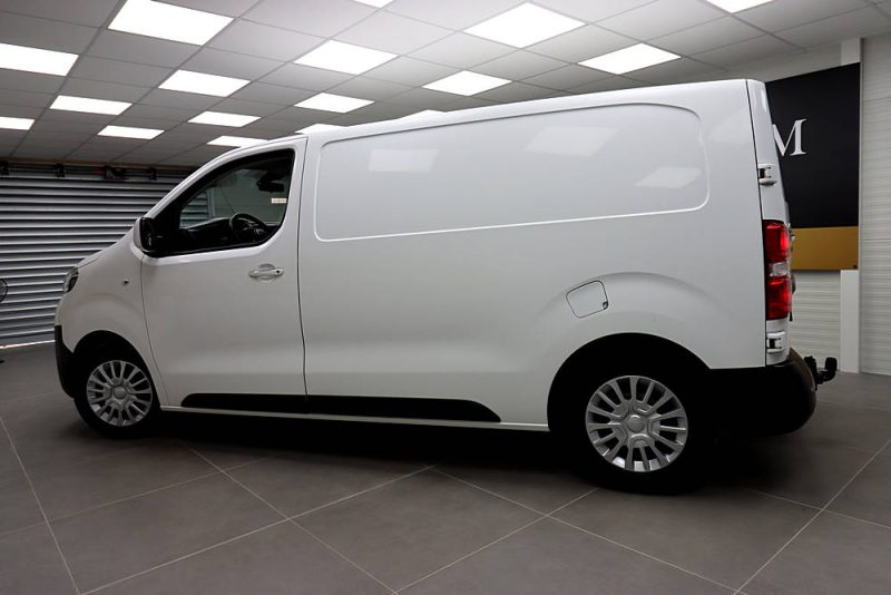 TOYOTA PROACE Camionnette 2017