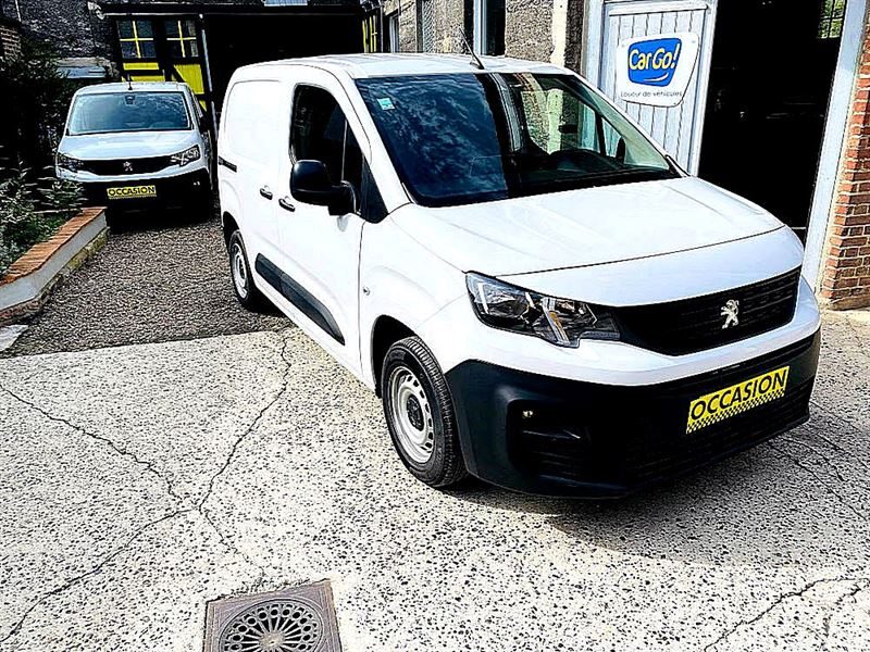 PEUGEOT PARTNER Camionnette/Monospace 2020