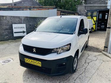 PEUGEOT PARTNER Camionnette/Monospace 2020