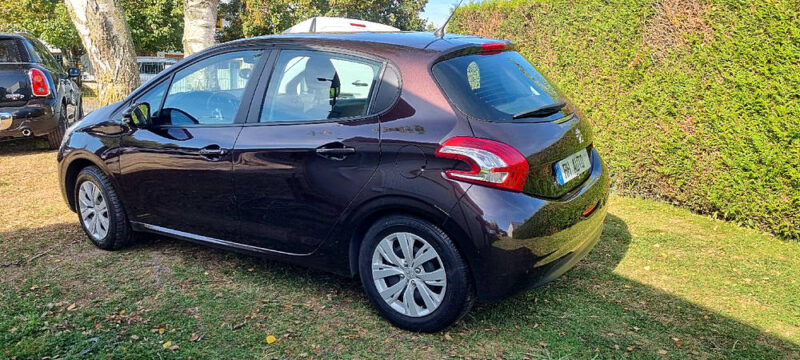 PEUGEOT 208 ALLURE BUSINESS 