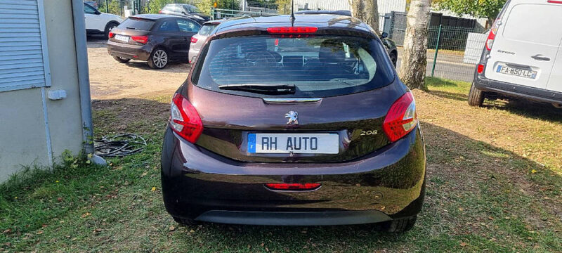 PEUGEOT 208 ALLURE BUSINESS 