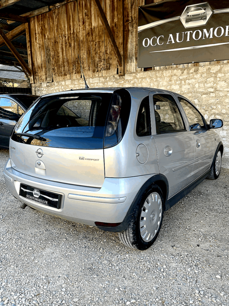 OPEL CORSA D 2005