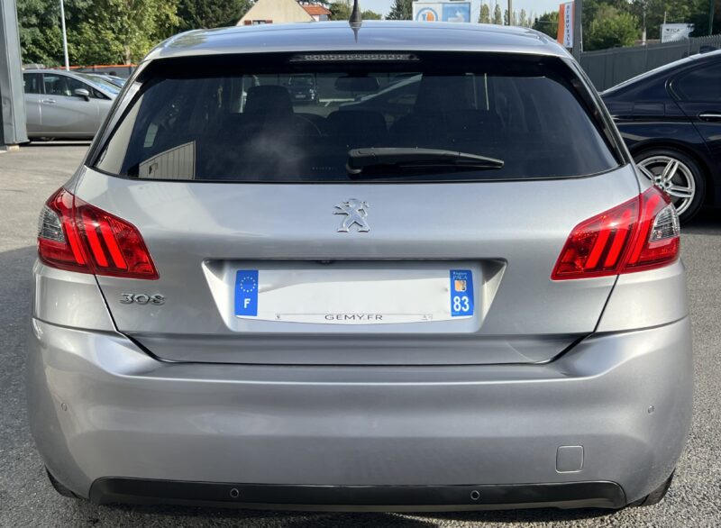 PEUGEOT 308 II PHASE 2 ALLURE 1.2 130 Cv 1ERE MAIN / 20 890 Kms CARPLAY & ANDROID CAMERA Garantie1an