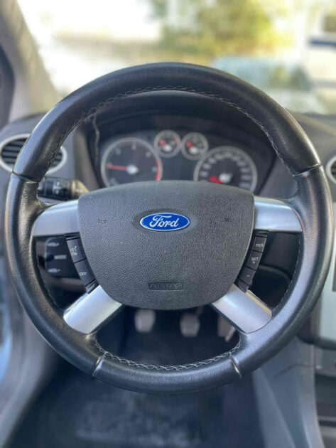 FORD FOCUS II 2006