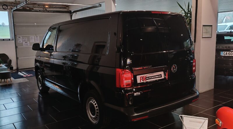 VOLKSWAGEN TRANSPORTER T6 Fg L1H1 2.0 TDI 150ch Comfortline Noir métallisé, GPS, Clim...