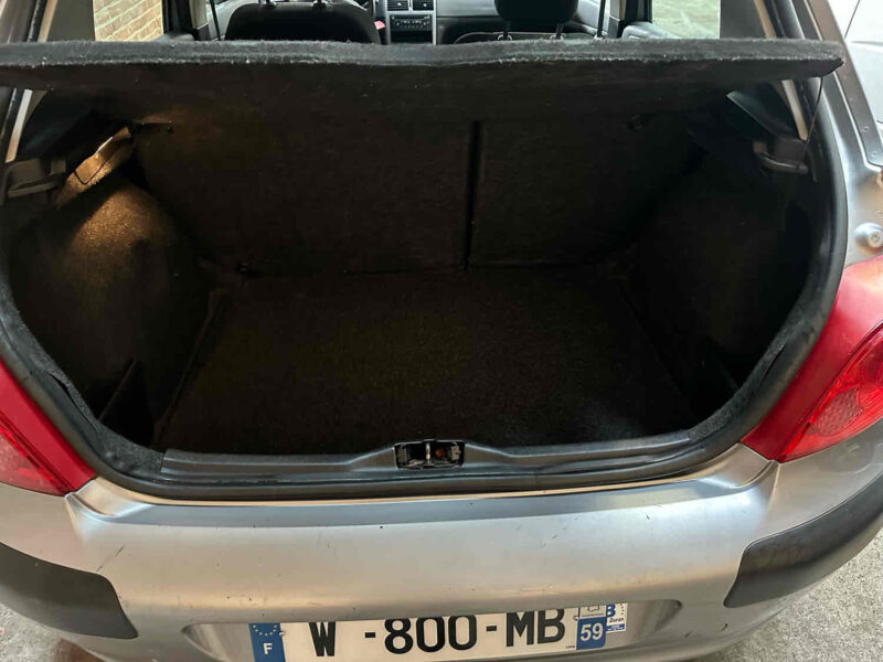 Peugeot 307 1.4 HDi 70 ZENITH