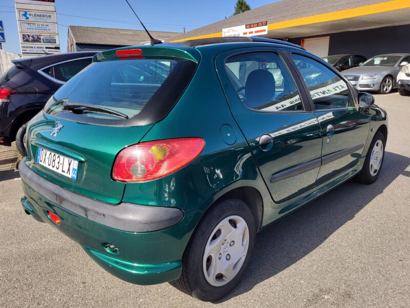 PEUGEOT 206 3/5 portes 2003