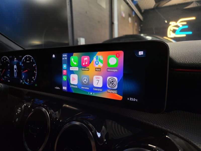 MERCEDES CLASSE A 220 163CV AMG LINE / TOIT OUVRANT+PALETTE+APPLE CARPLAY/