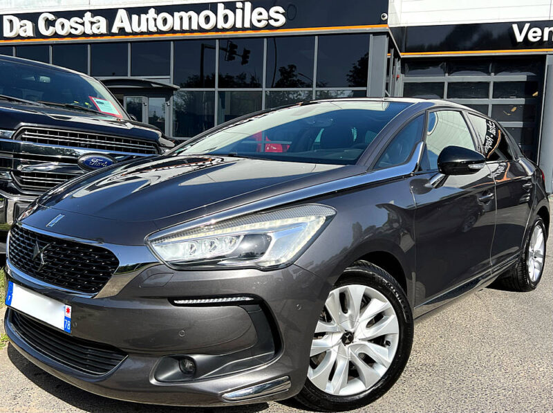 DS DS 5 PHASE 2 SO CHIC 2.0 BLUE HDI 180 Cv BOITE AUTO CUIR GPS CAMERA APPLE CARPLAY - Garantie1an