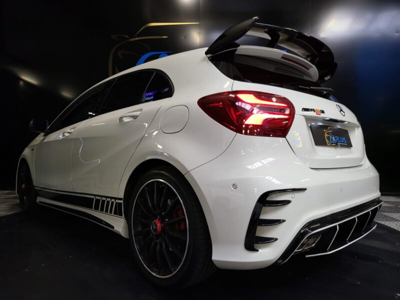 MERCEDES CLASSE A 180i PACK AMG WHITE ART EDITION 122cv PACK A45 PACK AERO CIEL ÉTOILÉ