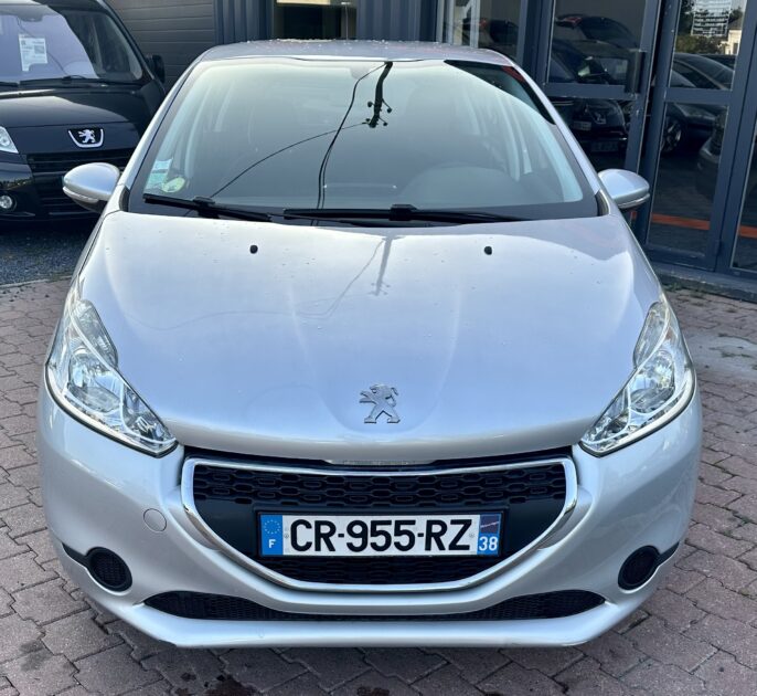 PEUGEOT 208 I 2013