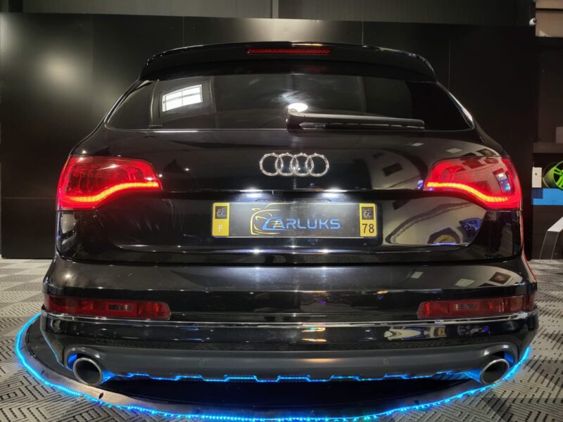 AUDI Q7 3.0 V6 240 CV AVUS TOIT OUVRANT / CAMERA / SIEGES CHAUFFANT