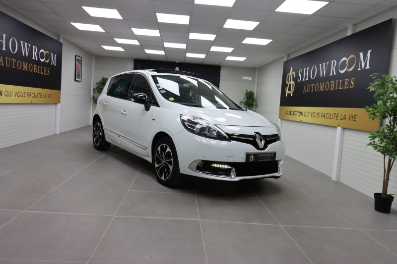 RENAULT SCÉNIC III 2015