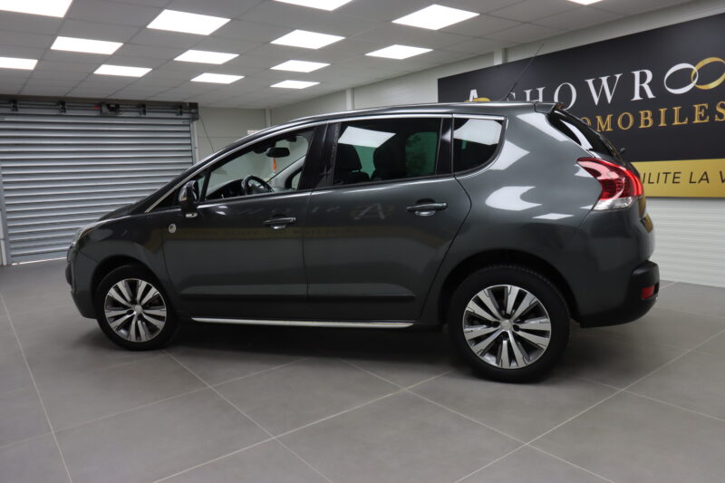 PEUGEOT 3008 Monospace 2015