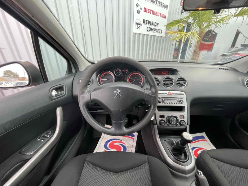 PEUGEOT 308 I 2011