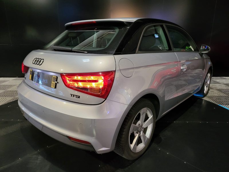 AUDI A1 1.4 TFSI 125 CV AMBITION LUXE SIEGES CHAUFFANT / MODE DE CONDUITE 