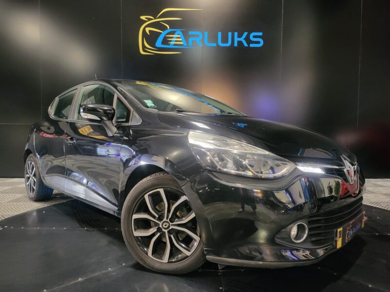 RENAULT CLIO IV 1.5 dCi 90cv Zen 5p // GPS/BLUETOOTH/RADAR-AR/JANTES ALLIAGE