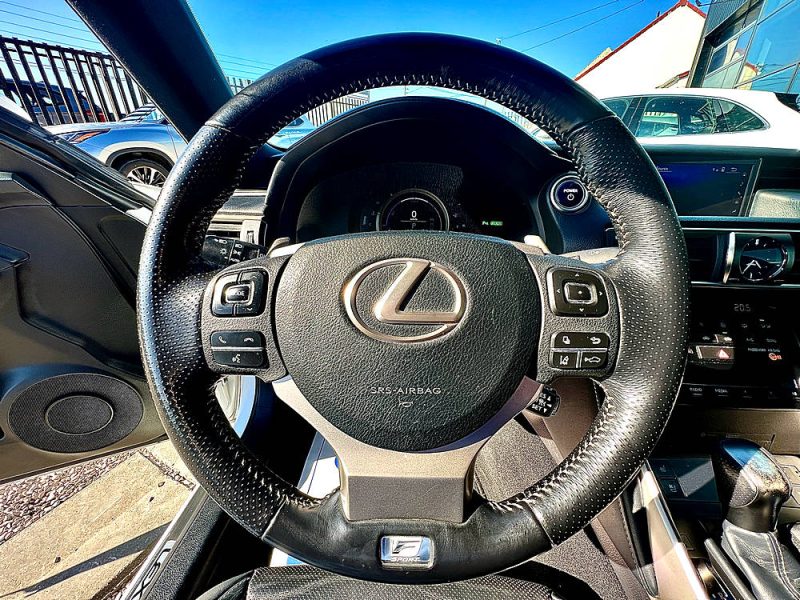 LEXUS IS F-SPORT, CUIR, TO