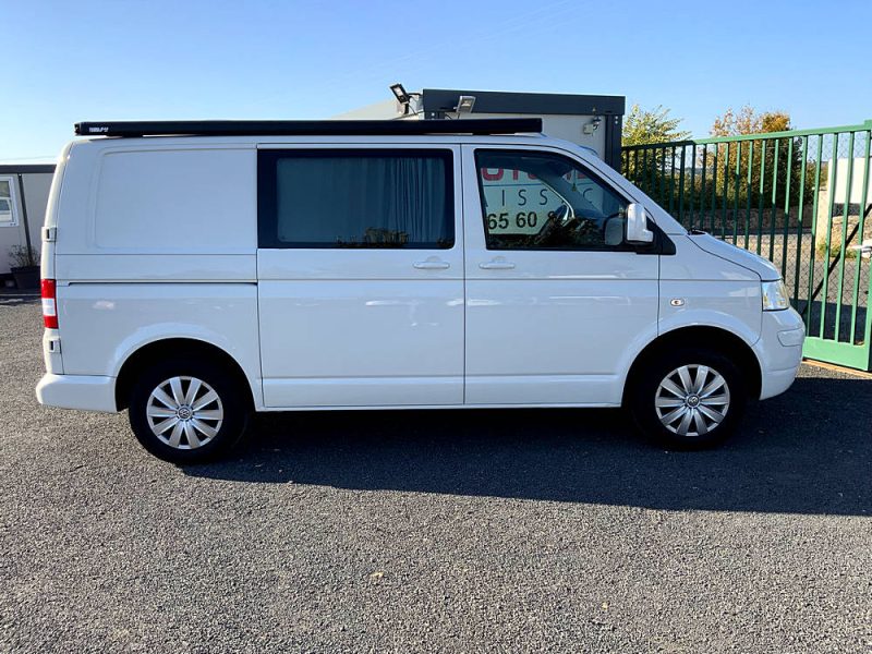 VOLKSWAGEN TRANSPORTER T5  2010