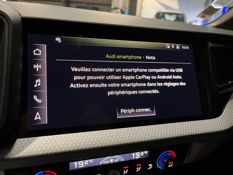 AUDI A1 SPORTBACK 40 TFSI 200cv S-Line S-Tronic6 // APPLE CARPLAY/CAMERA DE RECUL/ANDROID AUTO