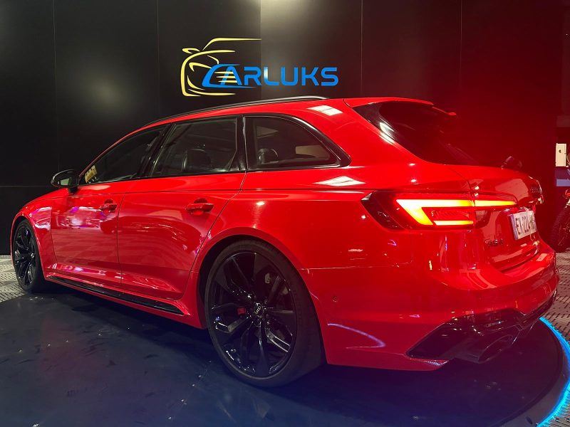 AUDI RS4 AVANT 2.9 TFSI 450cv Quattro Tiptronic 1ère Main // TOIT OUVRANT/CAMERA/SIEGES CHAUFFANT