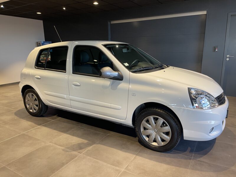 RENAULT CLIO 2 CAMPUS 