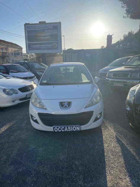 PEUGEOT 207 1.4 HDI 68CV