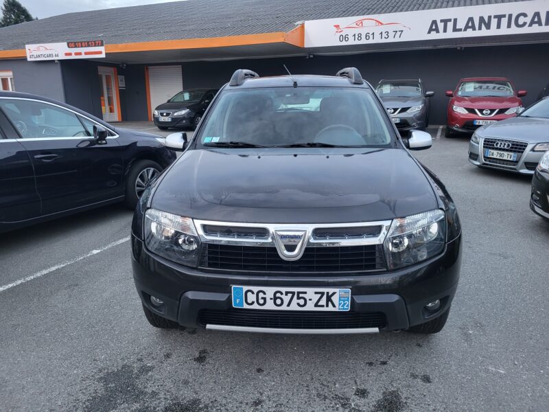 DACIA DUSTER 2012 1er main