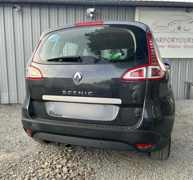 RENAULT SCENIC III 2011