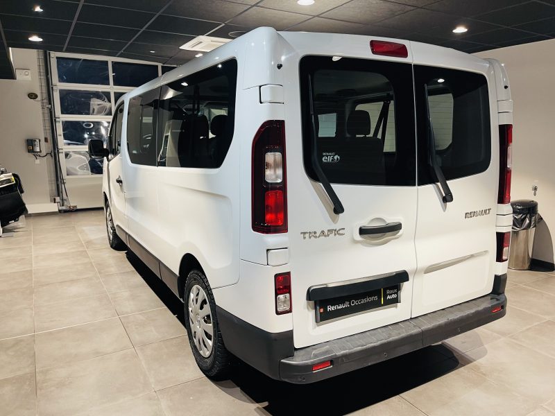 RENAULT TRAFIC III  2018