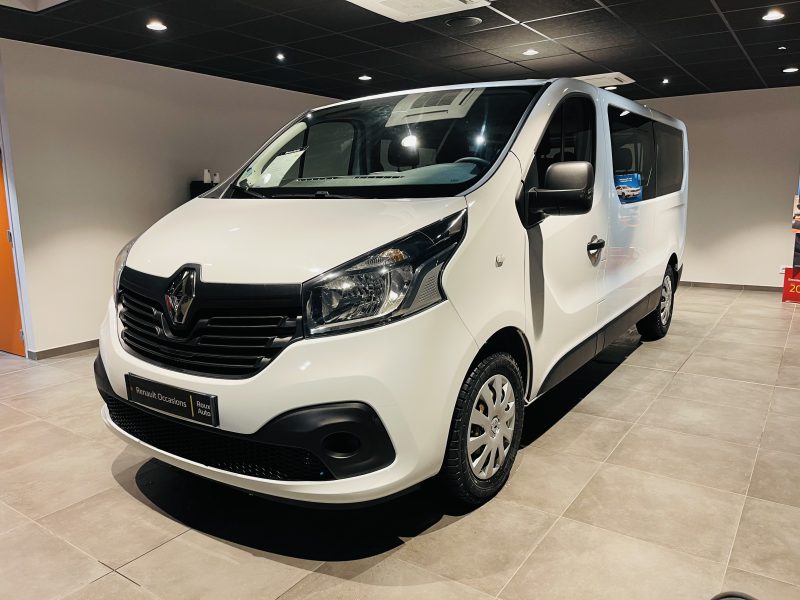 RENAULT TRAFIC III  2018